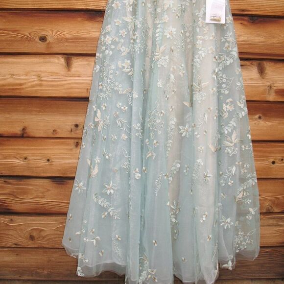 MAC DUGGAL 11177 Green Embellished Bow One Shoulder A Line Gown - Picture 15 of 16